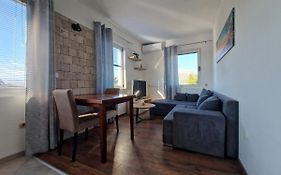Urban Solo Suites